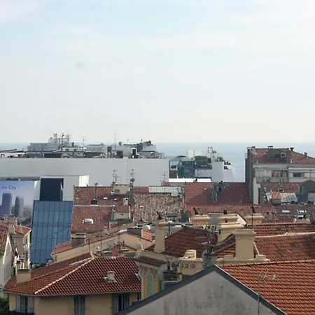 Vue Mer, Suquet Et Palais Avec Parking